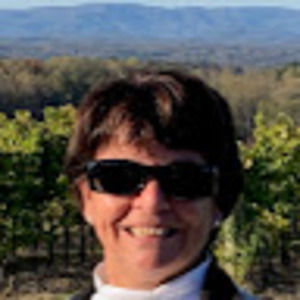 Meet your Posher, Debbie